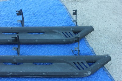 19-24 SILVERADO SIERRA SPORT MOLDED GROOVES RUNNING BOARD ASSEMBLY  