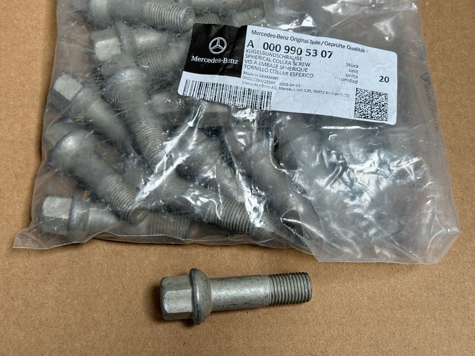 Set Of 20 Mercedes-Benz Genuine Wheel Lug Bolt (14 X 20 X 1.5 mm) Germany NEW