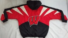 VTG APEX ONE WISCONSIN BADGERS "SHARKTOOTH" FULL ZIPP WITH HOOD JACKET SIZE L