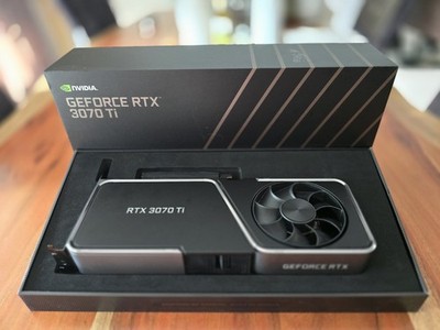 NVIDIA GeForce RTX 3070 Ti Founders Edition 8GB GDDR6X Grafikkarte