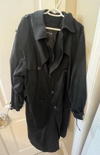 Towne By London Fog Men’s Black Overcoat Size 44 Regular Button Closure