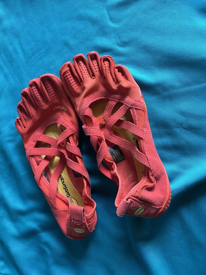 Vibram Mujer Talla 7-7.5 EE. UU. Vibram Cinco Dedos Alitza Loop Cross Para Zapatos de Yoga Foto 4 de 4