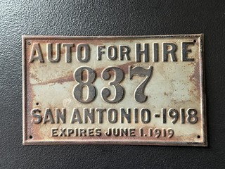 Antique 1918 "AUTO FOR HIRE" SAN ANTONIO TEXAS #837 License Plate