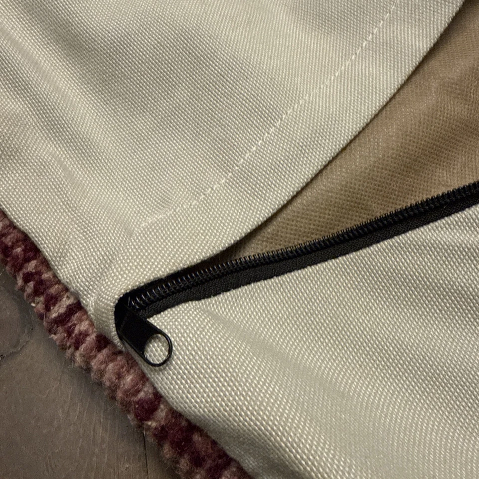 Vintage Turkish Rug Pillow, Boho Decor Pillow Case, Throw Rug Pillow, 16x16 inc - Image 4 of 4