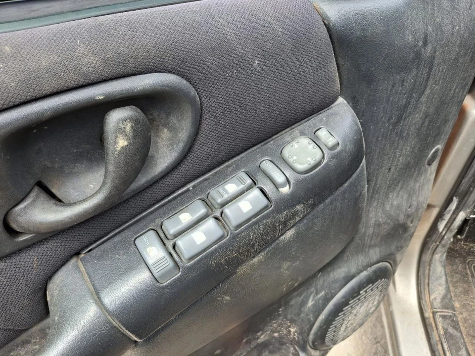 GMC Sonoma 2004 soplador motor 4x4 142 k millas fabricante de equipos originales pieza usada 3617481 Foto 3 de 4