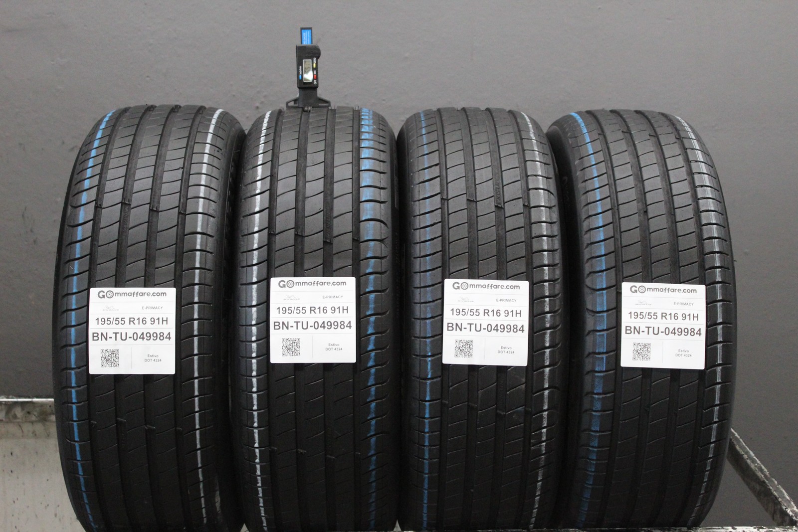 4 Pneumatici 195/55 R16 Michelin E - Primacy