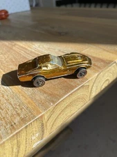 Vintage 1968 Hot Wheels Redline Gold Custom Corvette FREE SHIPPING