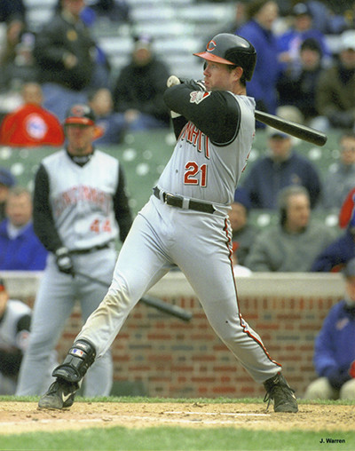 SEAN CASEY CINCINNATI REDS 8X10 PHOTO