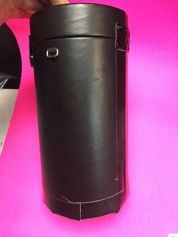 Canon LH-D26 Black hard Lens Case 10" tall x5.5" for 70-200mm f2.8 L USM EF lens - Image 2 of 4