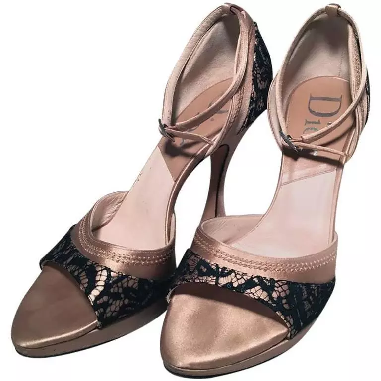 Dior store strap shoes