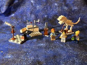 LEGO Ideas: Research Institute (21110)    USED,  I LOVE THIS SET! Complete: 