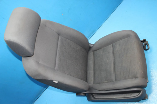 Beifahrersitz Sitz vorne rechts 1K4881106 VW Golf Plus 5M 1KP Bj.05