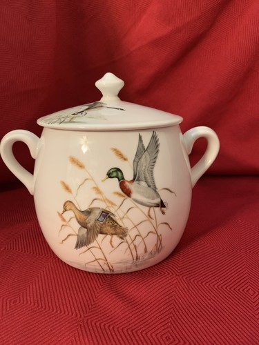 Porcelain De Paris France Wildlife Duck Lidded Handled Jar/Canister Vintage EUC