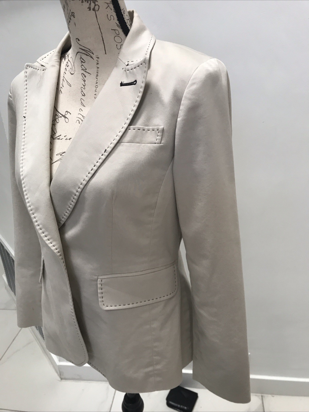 FOCUS 2000 One button Beige Blazer with white thr… - image 4