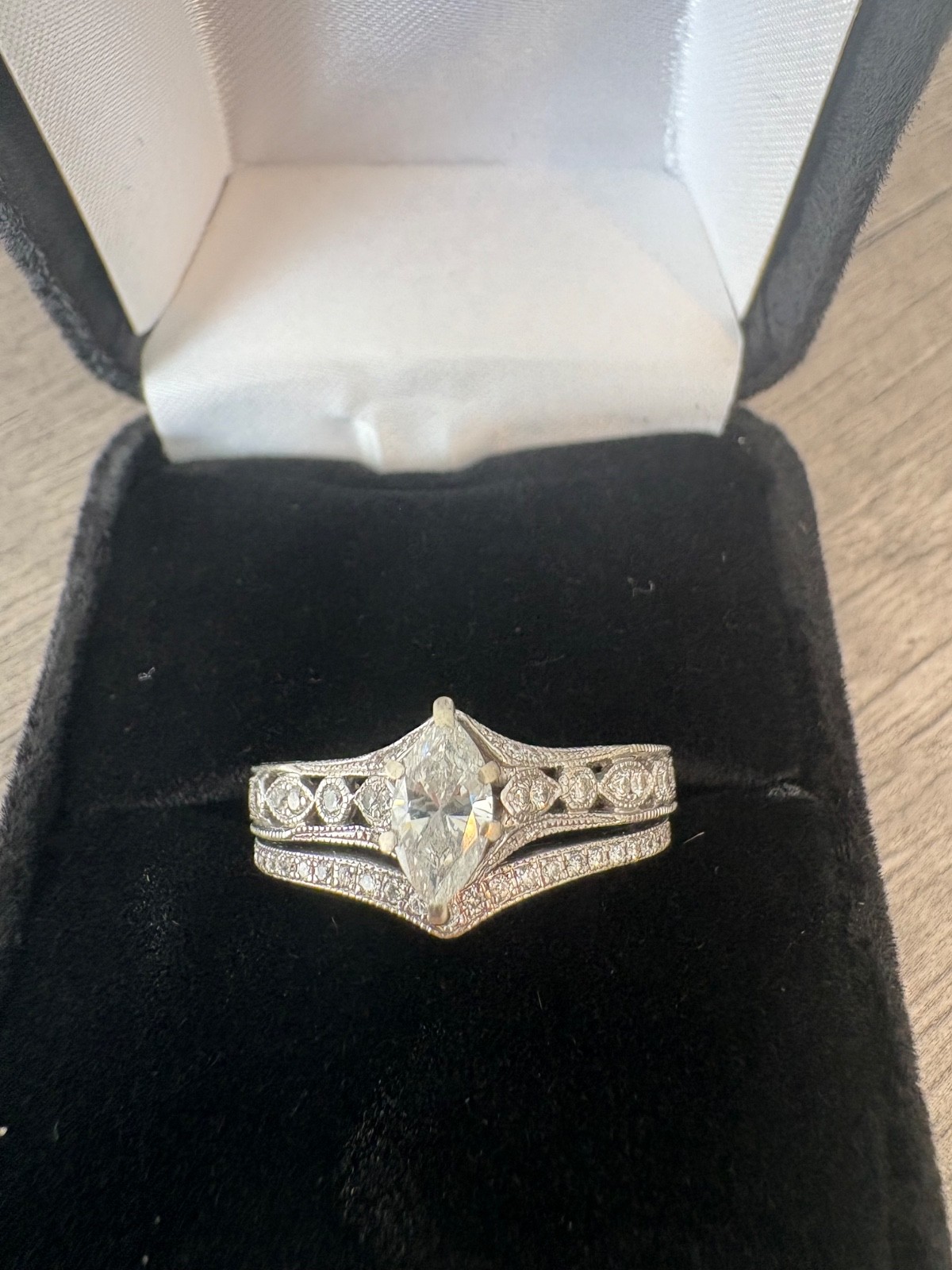 diamond ring - image 3