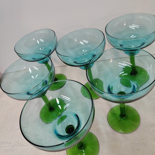 Margarita Gläser 6er Set: Einzigartiges blau grünes Design. Unmarkiert.