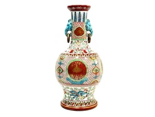 Vintage Japanese Kutani Ware Porcelain Vase w/ Elephants