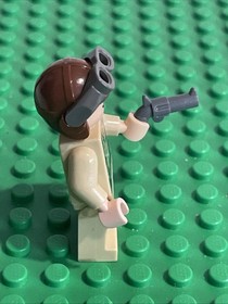 LEGO MINIFIGURE IAJ023 INDIANA JONES RAIDERS LOST ARK GERMAN SOLDIER 5 7683 7198