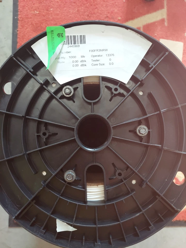 Tubo de furcación 1000 m F/S cero fibra Bk/out cable de 3 mm blanco blanco P/N F00FR3NRW Foto 3 de 3