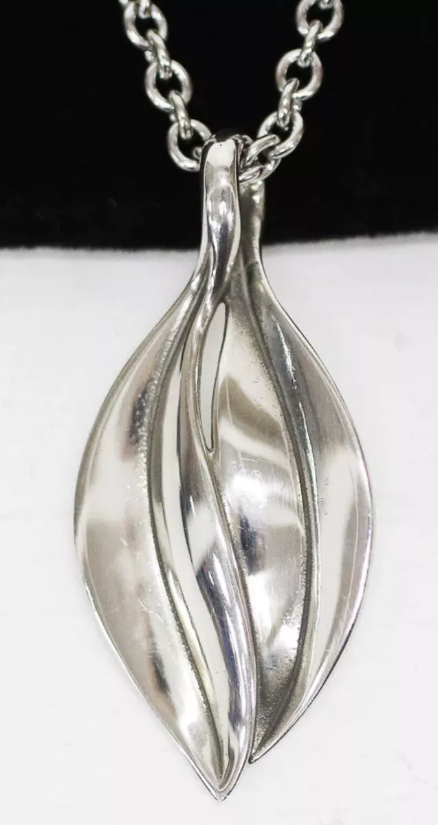 James shop avery pendants