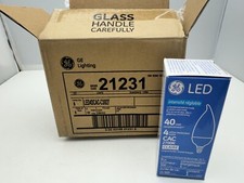 lot of 6 Lightbulb s, GE LED 40W CLEAR CAC 2700k 300 lumens candelabra base