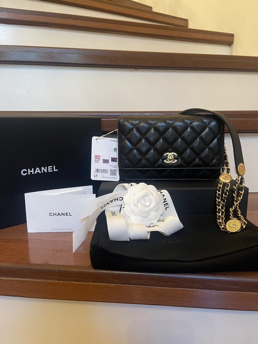 chanel wallet on chain 22a