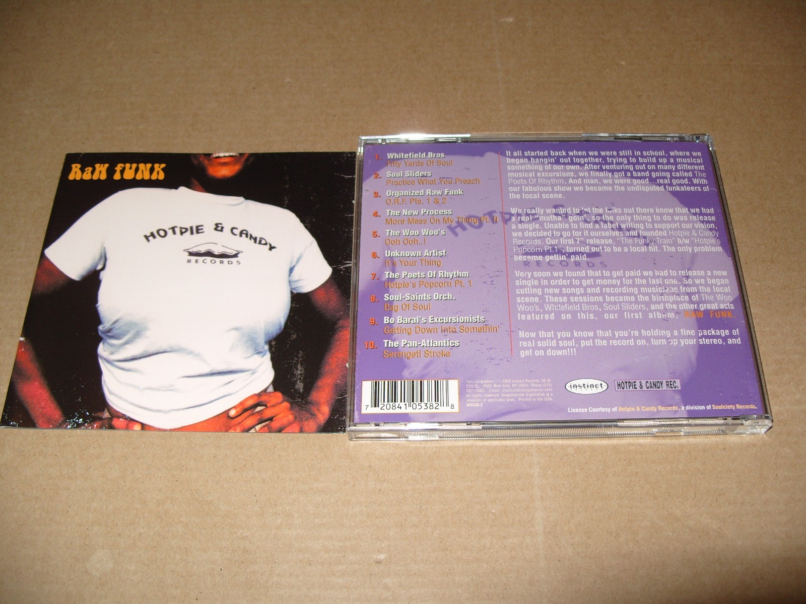 VARIOUS - Raw Funk -2000 - CD + INLAYS NEAR MINT CONDITION.(not sealed) (L.S.)