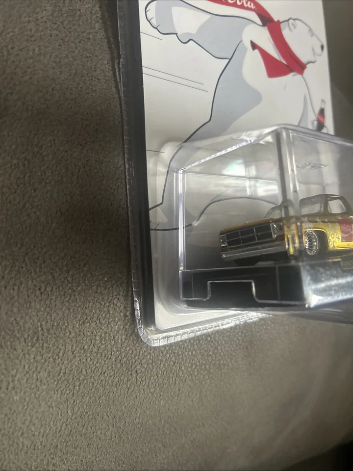 M2 MACHINES Coca Cola 1976 Gmc Sierra Grande 15 SK08 😱👀🔥🔥 - Image 4 of 4