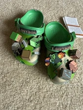 Crocs x Minecraft Classic Clog Big Kids Size C12