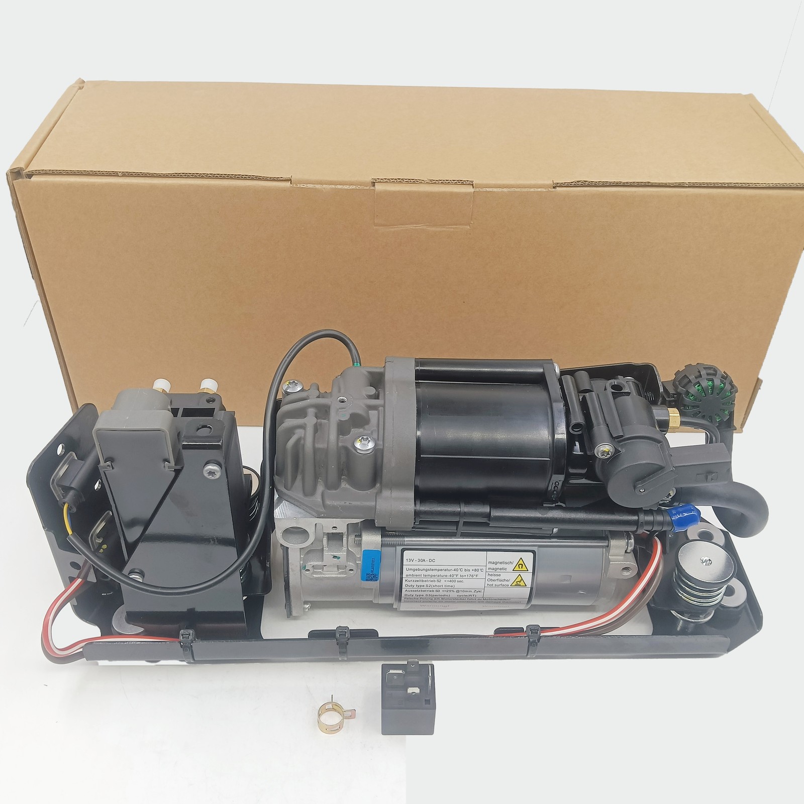 Rolls-Royce Ghost 2008-2019 Air suspension compressor P/N 6886059