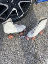 Women's Preowned Chicago Pro Star White Leather Rink Skates Size 8