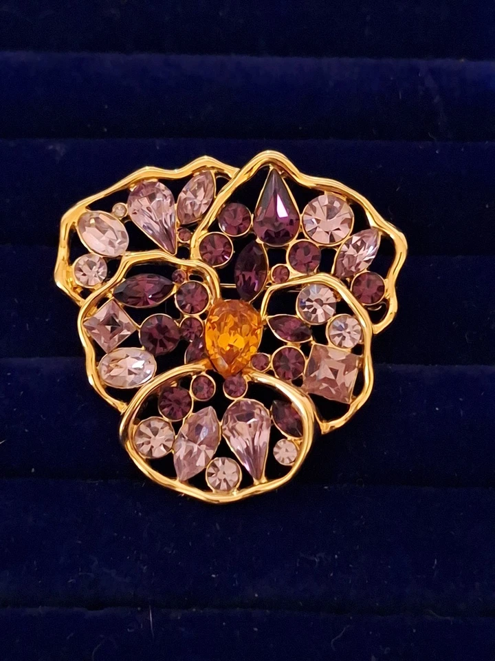 Broche Nolan Miller Vintage Tono Dorado Estrás Cristal Rosa y Púrpura Foto 3 de 4