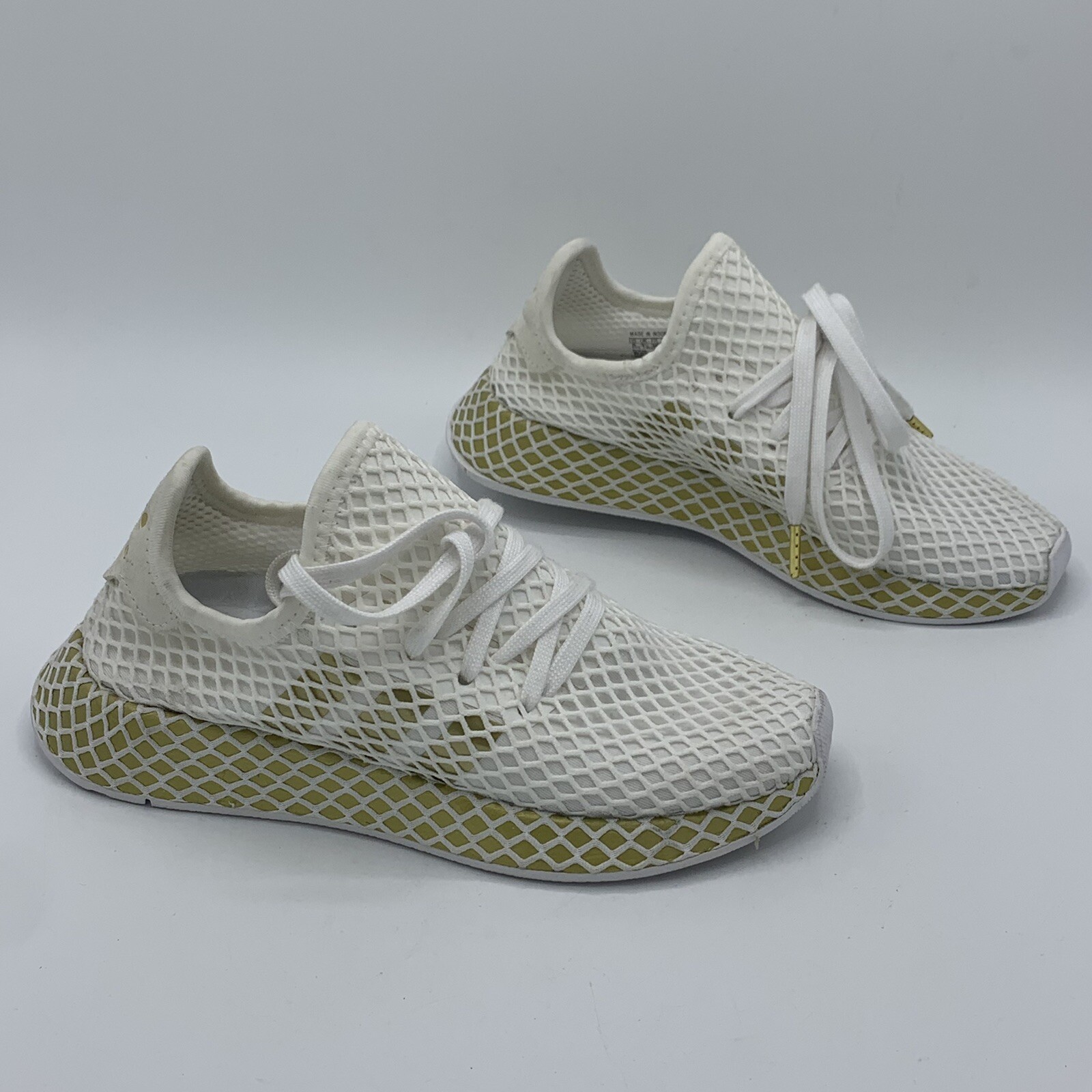 adidas deerupt runner white gold