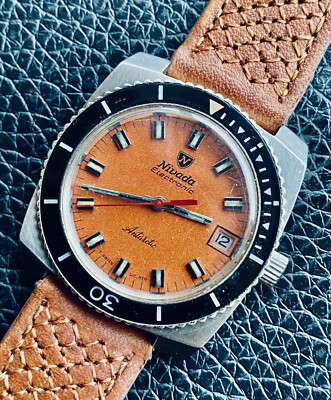 DIVER VINTAGE NIVADA ANTARCTIC COMPENSAMATIC ELECTRONIC ESA 9154 BAKELIT 87007