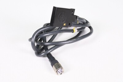OMRON E2J-W10MA, Kapazitiver Näherungssensor