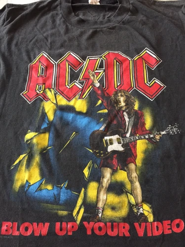 AC/DC Concert Shirt Size M, Soft & Thin!! 1980s vintage concert t-shirt, vintage, single stitch, B+ condition