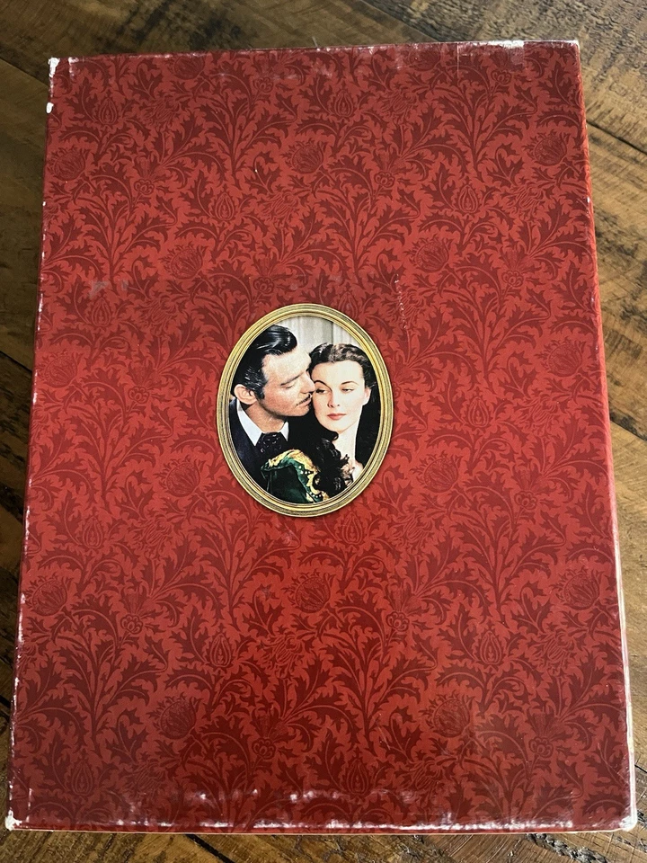 GONE WITH THE WIND-DVD BOX SET  as new CLARK GABLE- VIVIEN LEIGH- With Art Work - Image 2 of 4