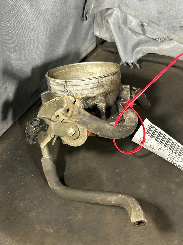 Fits 2000-2002 Chevy Silverado Throttle Body OEM:88984260 Foto 3 de 4