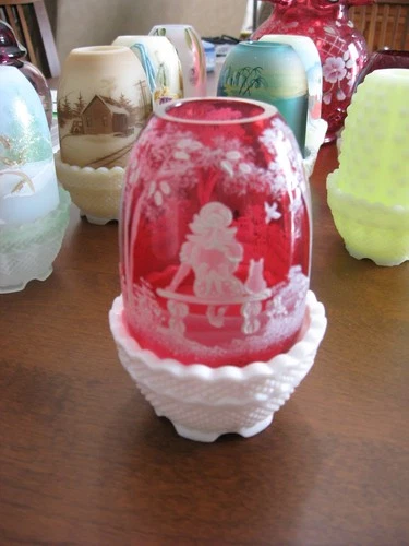 Fenton Mary Gregory Cranberry girl on a bench fairy lamp