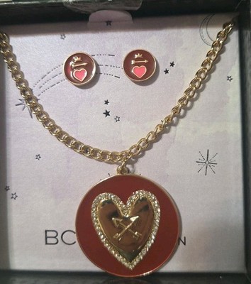 BCBGeneration Pendant Necklace And Earring Boxed Set Gold Tone Red Heart NIB