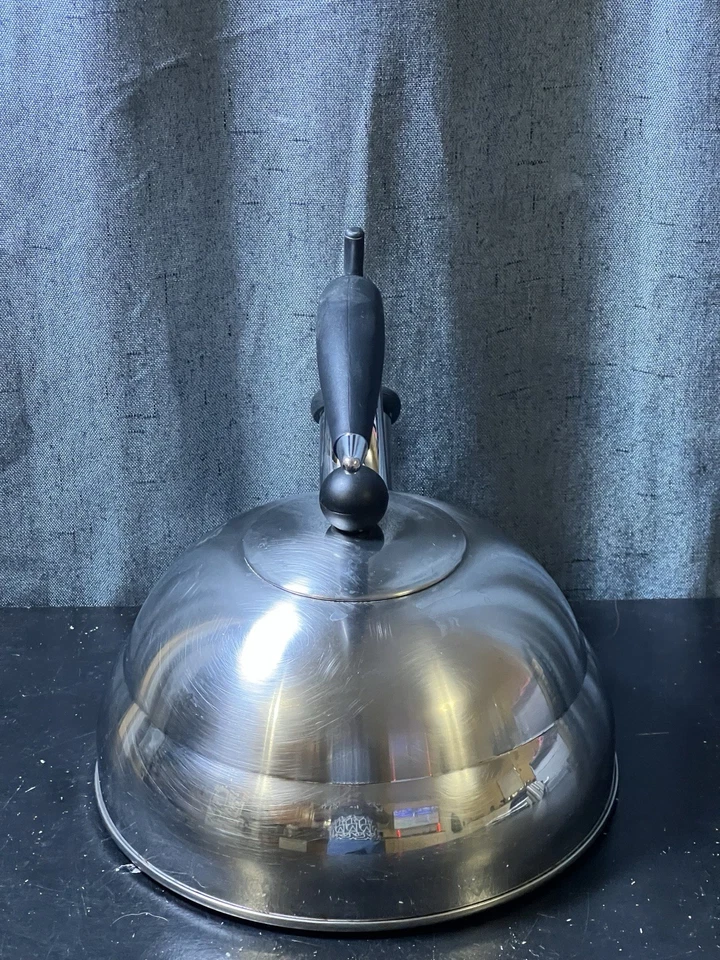 De colección - Tetera Kamenstein Metal Silbido Tetera Todo Acero Inoxidable 2QT Foto 3 de 4