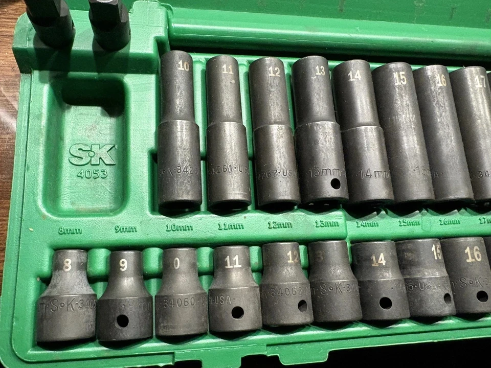 SK 32-Piece 1/2 in Drive Impact Socket Set | Metric Deep & Shallow Sockets - Image 4 of 4