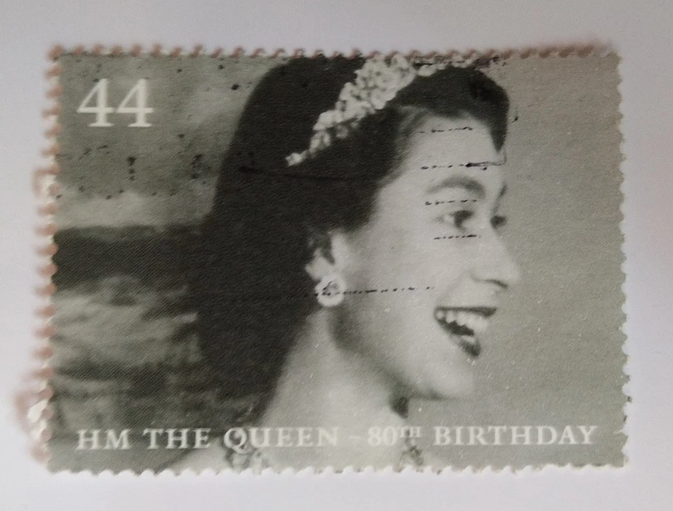 [023] 4 sellos UK Royal Mail, Her Majesty the queen - Imagen 3 de 4