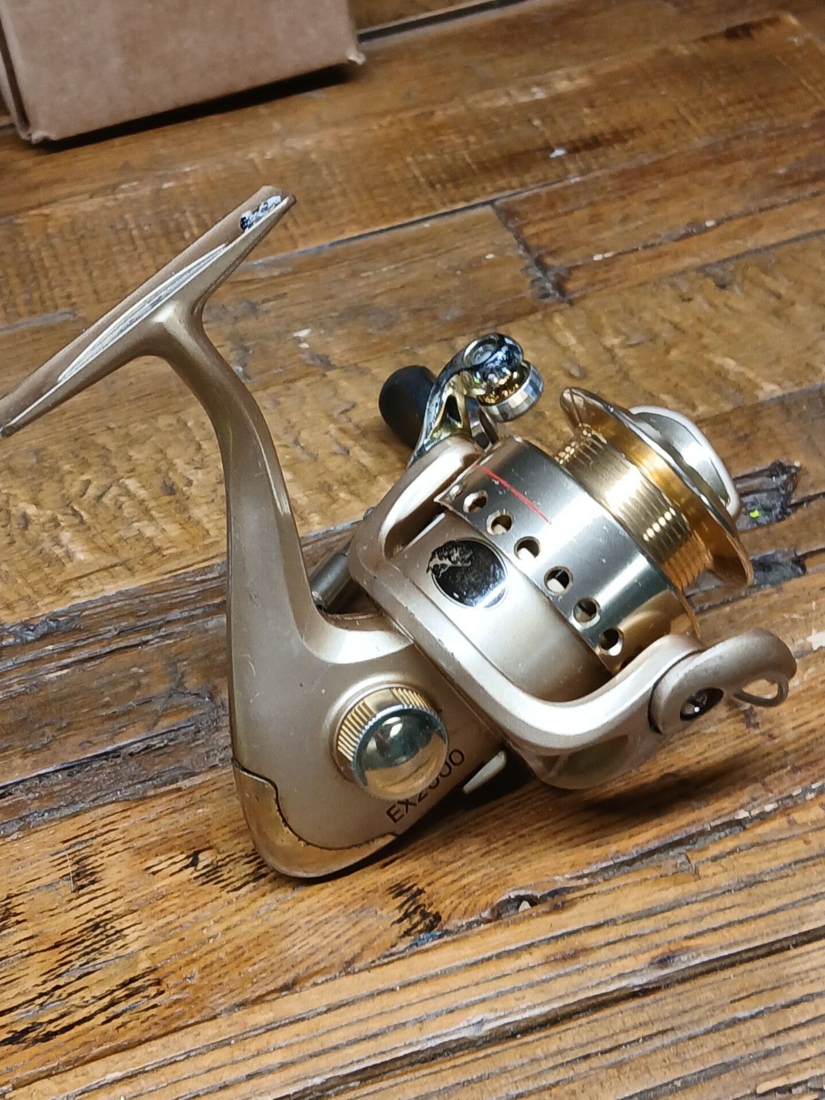 Bass Pro Shops Pro Extreme EX2000 spinning reel 5 ball beari