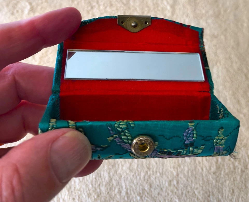 Vintage Lipstick Holder Lot 6 Mirror Cases 3.5 Inch Mixed Pattern - Image 2 of 4