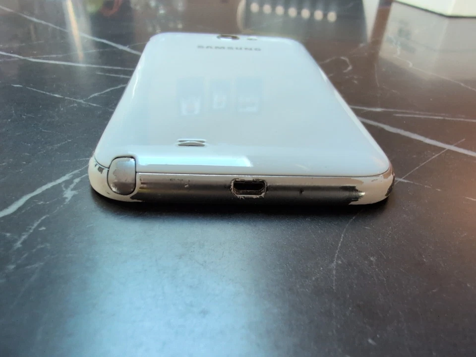 Samsung Galaxy Note 2/Ii 16GB Smartphone Model GT-N7100 (O2 Locked) - Image 4 of 4