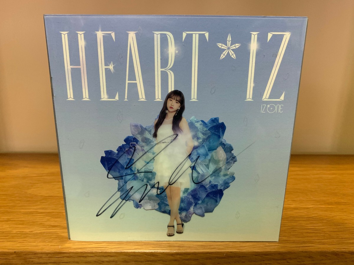 IZ*ONE IZONE SAPPHIRE MWAVE Signed Album [HEART*IZ] with