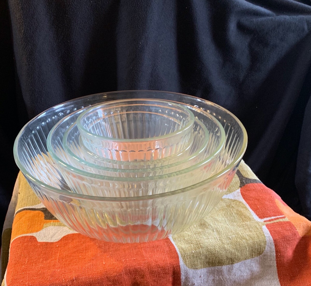 Set of Pyrex Clear Mixing Bowls Ribbed Nesting 7401-S 7402-S 7403-S 7404-S