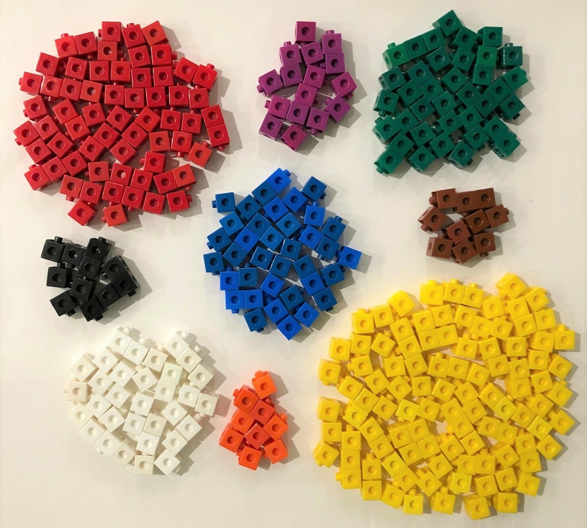 LINKING BLOCKS, SNAP CUBES, Math Manipulatives (Approx. 315 cubes