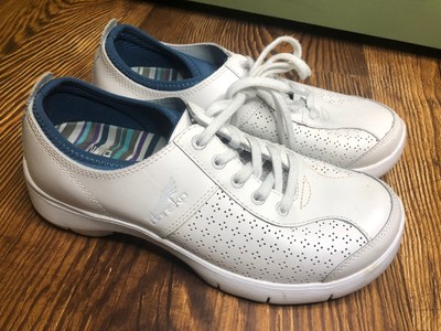 non slip sneakers womens